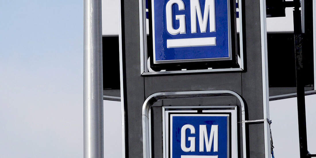 GM Logo