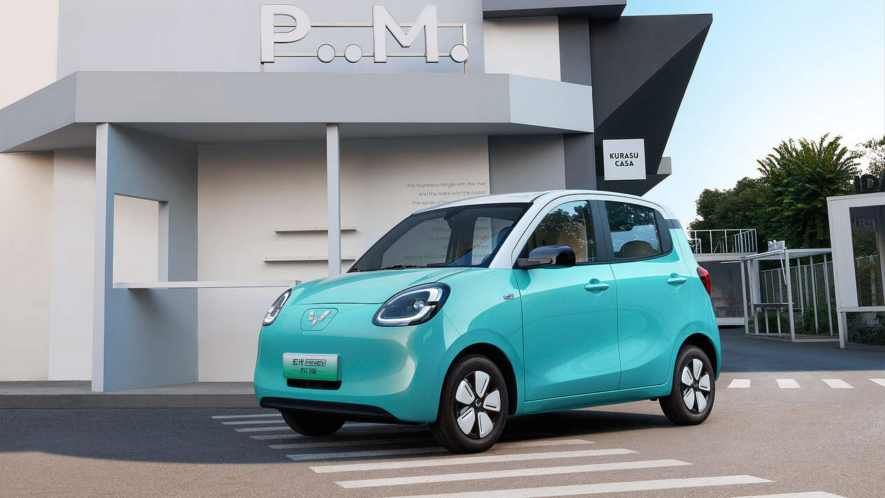 GM Wuling Hong Guang Mini EV Vier Turen auf 3 26 Meter Lange AUTO MOTOR UND SPORT