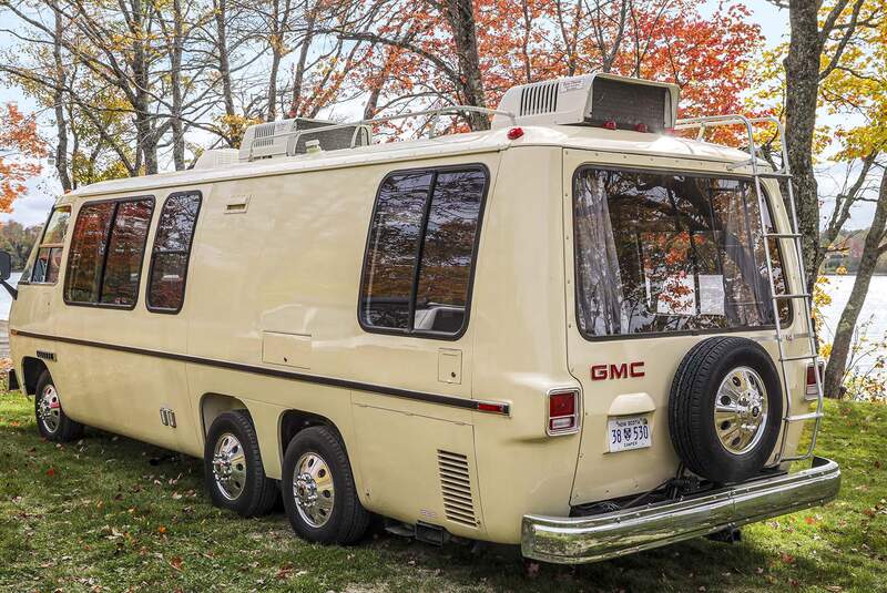 GMC Motorhome Mervin Zinck