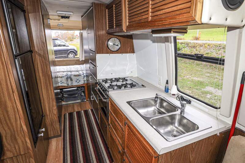 GMC Motorhome Mervin Zinck