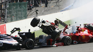 GP Belgien 2012 Start Crash