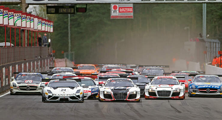 GT Sprint-Series, Rennszene, Start