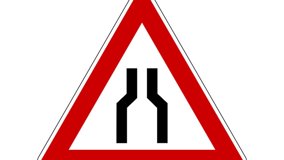Gefahrzeichen - Verkehrszeichen