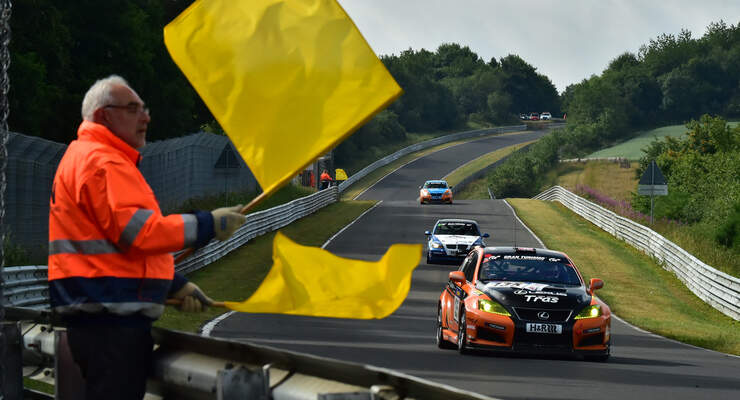 Gelbe Flaggen - VLN Nürburgring - 5. Lauf - 5. Juli 2014
