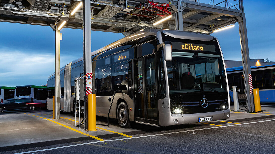 Gelenkbus Mercedes-Benz eCitaro G Elektrobus Daimler Buses
