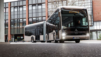 Gelenkbus Mercedes-Benz eCitaro G Elektrobus Daimler Buses