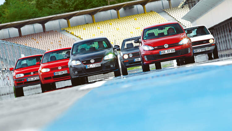 35 Jahre Vw Golf Gti Im Vergleichstest Auf Der Rennstrecke Auto