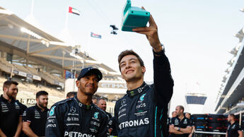 George Russell & Lewis Hamilton - Mercedes - Formel 1 - GP Abu Dhabi  - 17. November 2022
