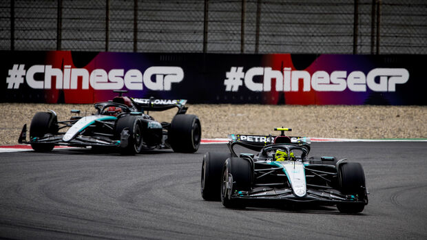 George Russell & Lewis Hamilton - Mercedes - GP China 2024