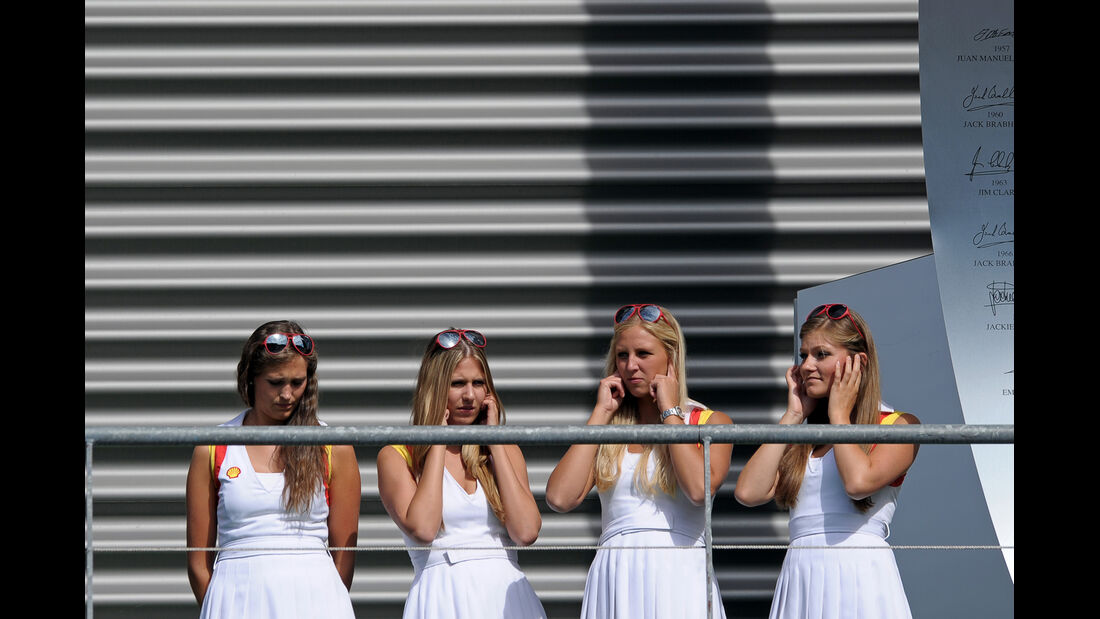 Girls - GP Belgien 2012