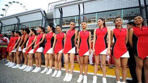 Girls - GP Singapur 2013