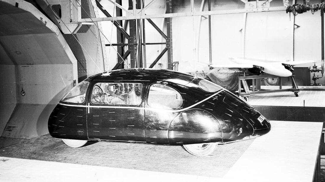 Göttinger Ei "Schlörwagen" (1939) im Windtunnel