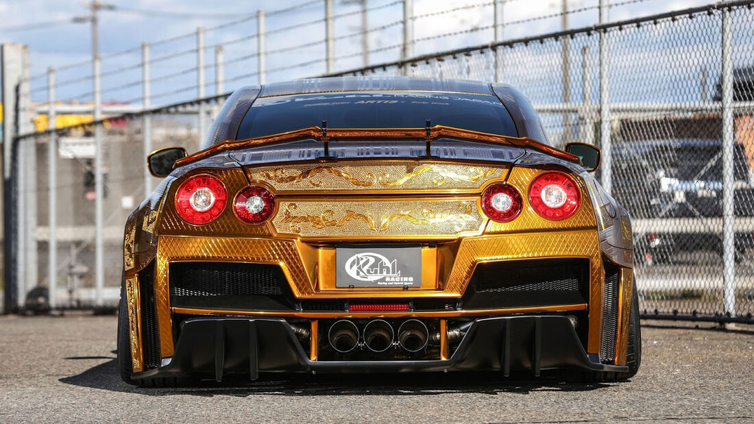 Goldener Nissan GT-R - Tuning - Kuhl Racing