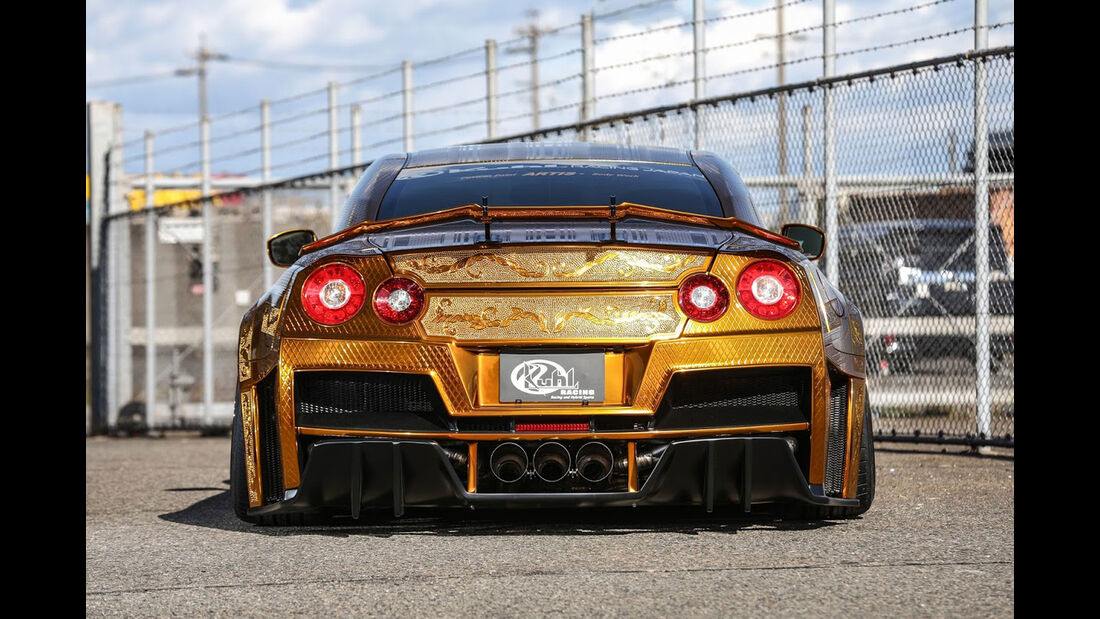 Goldener Nissan GT-R - Tuning - Kuhl Racing