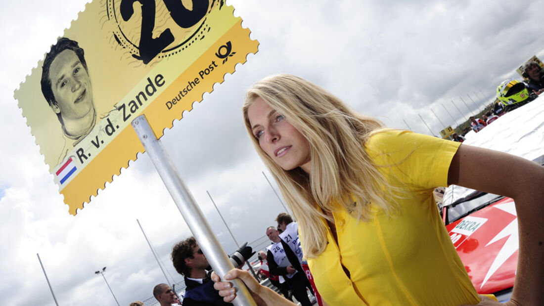 Grid Girl DTM Zandvoort 2011