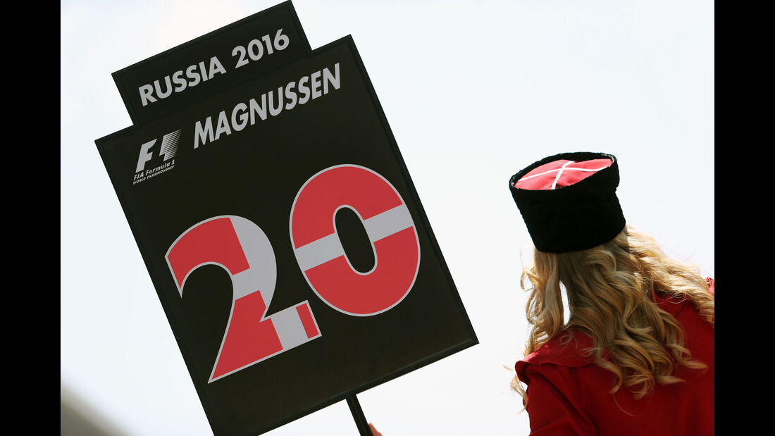 Grid Girls - GP Russland 2016 - Sochi