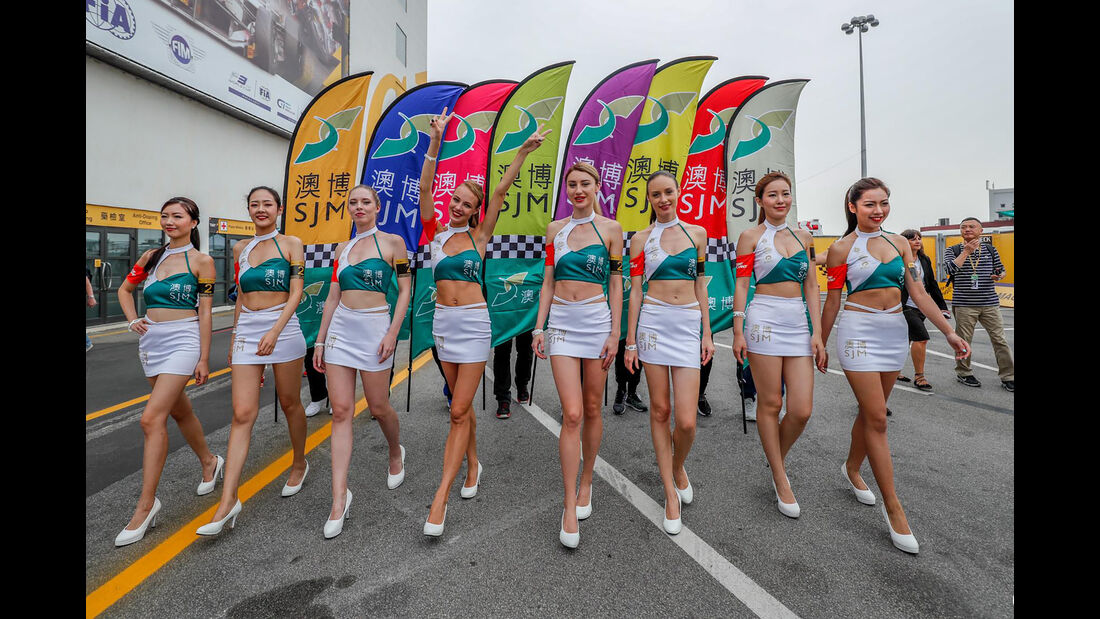 Grid Girls - Macau Grand Prix 2017