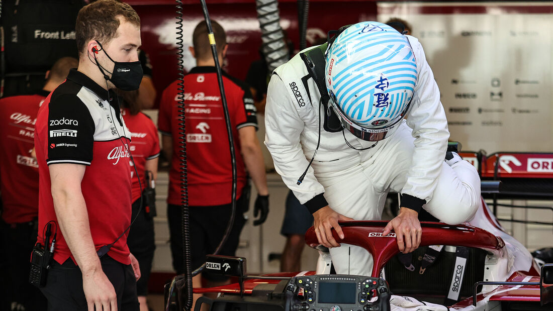 Guanyu Zhou - Alfa Romeo - Formel 1 - Testfahrten - Abu Dhabi - 14.12.2021