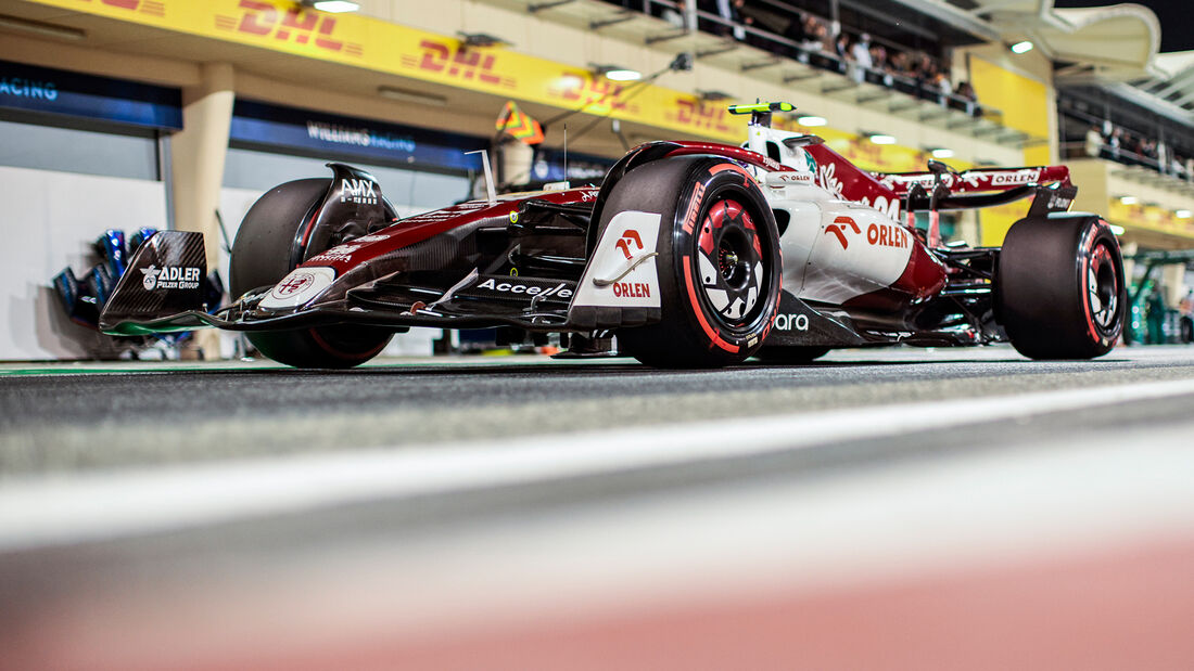 Guanyu Zhou - Alfa Romeo - GP Bahrain 2022