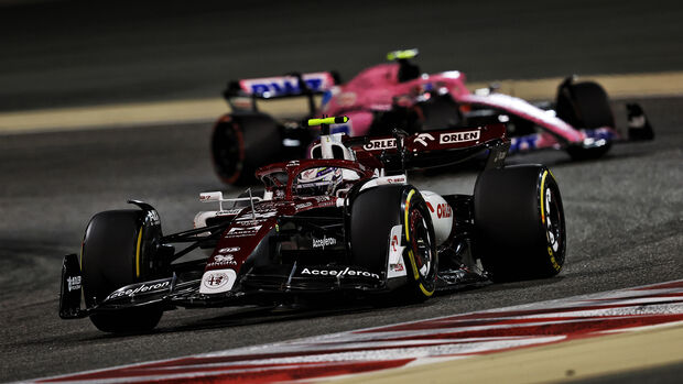 Guanyu Zhou - Alfa Romeo - Bahrain GP - Sakhir - Formel 1 - Freitag - 18.3.2022