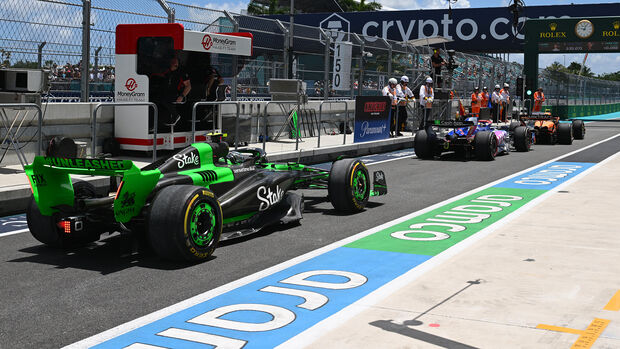 Guanyu Zhou - Sauber - Formel 1 - GP Miami - 3. Mai 2024