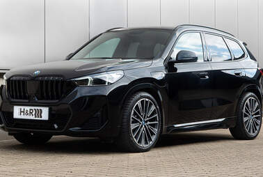 Der BMW X1 25e/30e mit H&R Tieferlegungsfedern