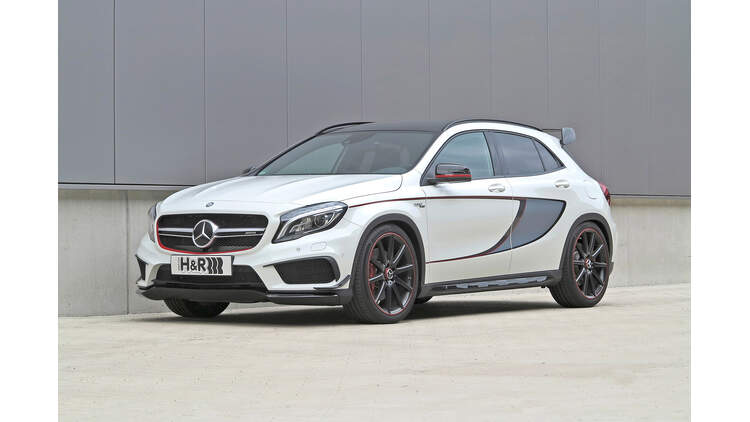 Anzeige Mercedes Gla 45 Amg Mit H R Sportfedern Auto Motor Und Sport