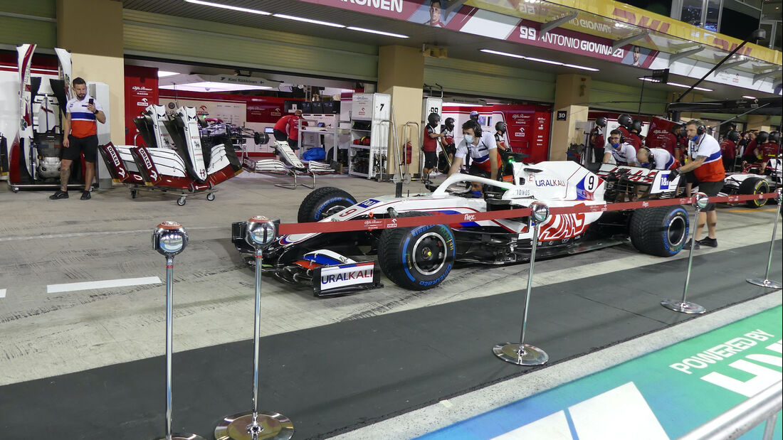 Haas F1 - Formel 1 - GP Abu Dhabi - 9. Dezember 2021