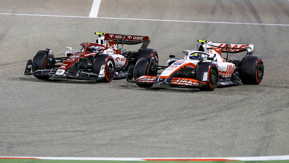 Haas vs. Alfa Romeo - GP Bahrain 2022