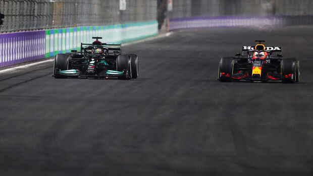 Hamilton - Verstappen - GP Saudi-Arabien 2021 - Jeddah - Rennen