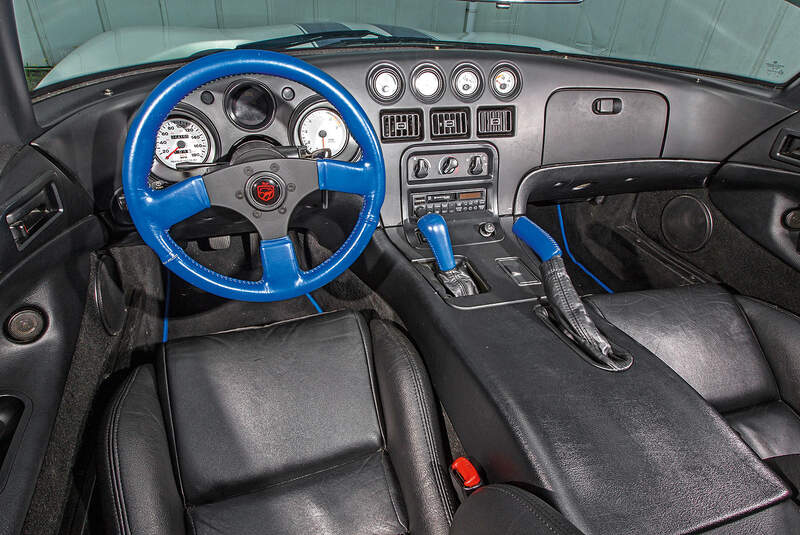 Heftvorschau Motor Klassik 02/2015