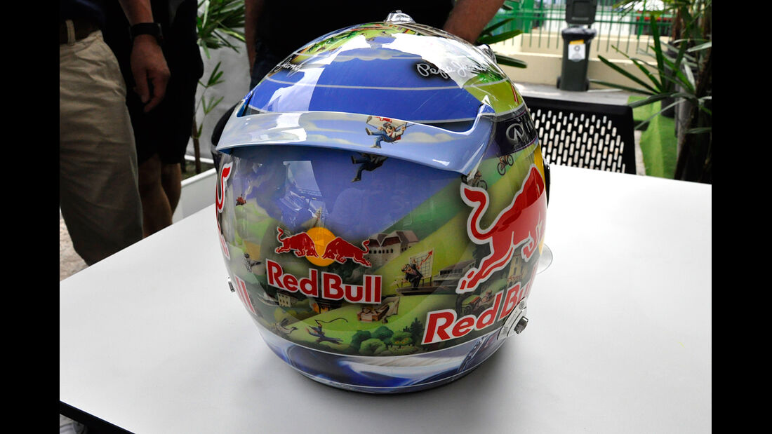 Helm - Sebastian Vettel - Red Bull - Formel 1 - GP Brasilien - 21. November 2013