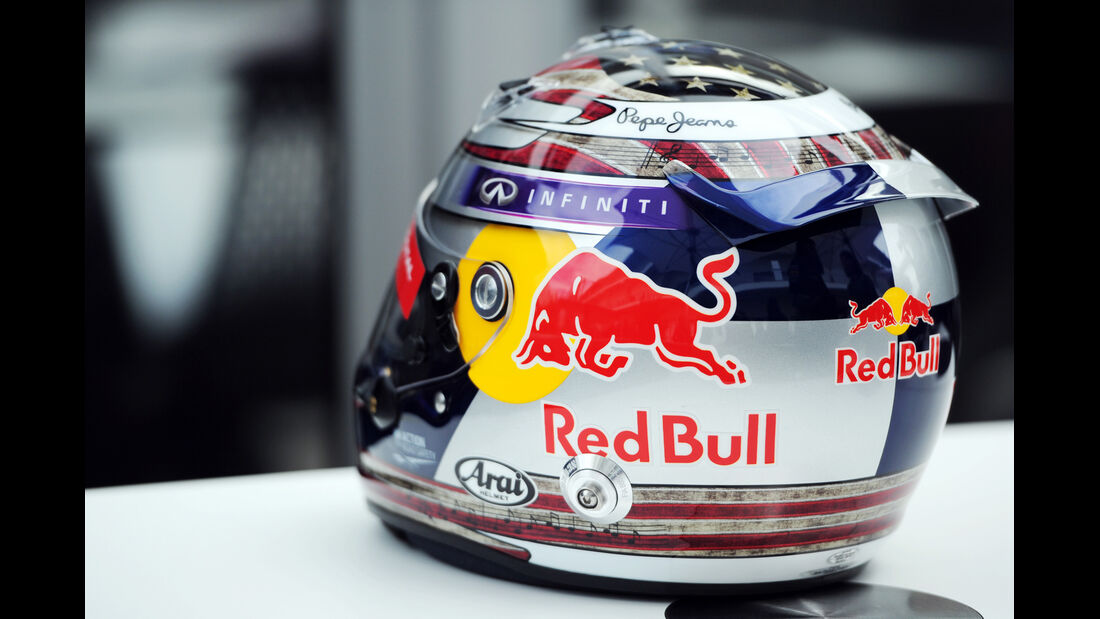 Helm - Sebastian Vettel - Red Bull - Formel 1 - GP USA - 14. November 2013