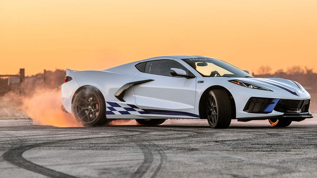 Hennessey Corvette C8 H700