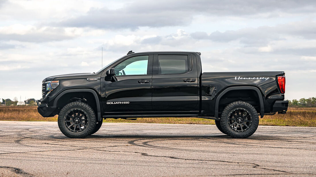 Hennessey Goliath 650 GMC Sierra