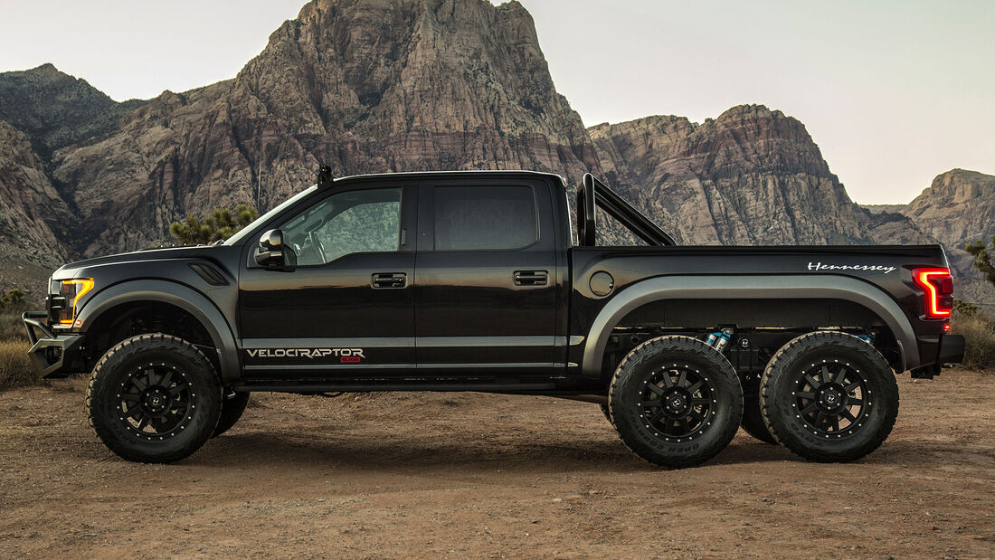 Hennessey VelociRaptor 6X6 SEMA 2017