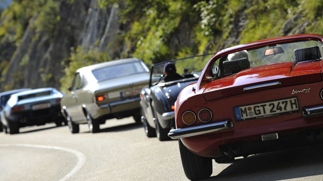 Herbstausfahrt mit Oldtimern