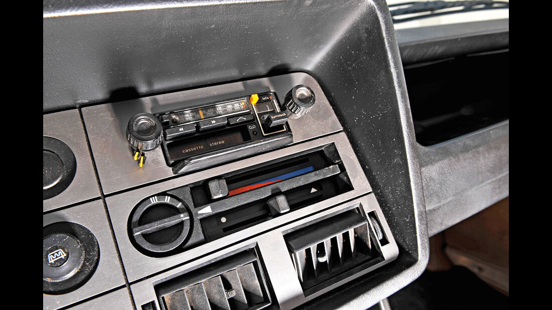 HiFi-Einbau, Originalradio im Ford Granada