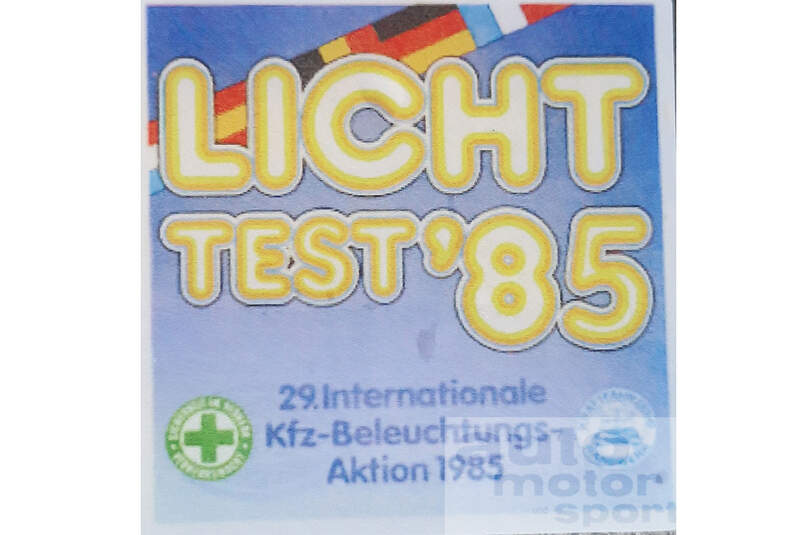 Historische Licht-Test-Plakette