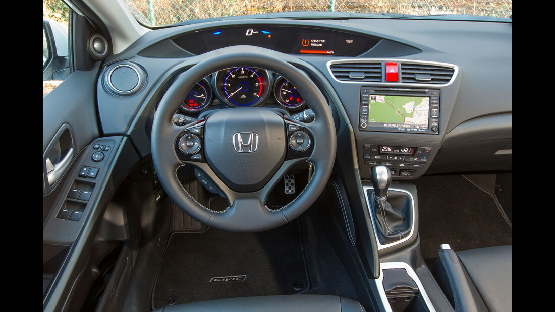 Honda Civic 1.6 i-DTEC, Cockpit, Lenkrad