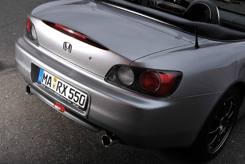 Honda S2000, Heck