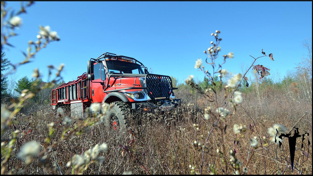 Howe & Howe Bulldog 4x4 Fire Truck Feuerwehrfahrzeug