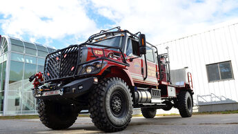 Howe & Howe Bulldog 4x4 Fire Truck Feuerwehrfahrzeug