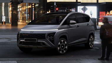 Hyundai Stargazer MPV