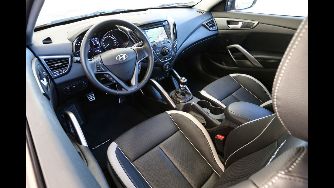 Hyundai Veloster 1.6 Turbo, Cockpit, Lenkrad