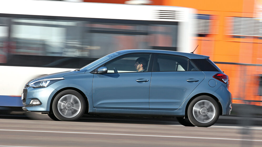 Hyundai i20 1.4, Seitenansicht