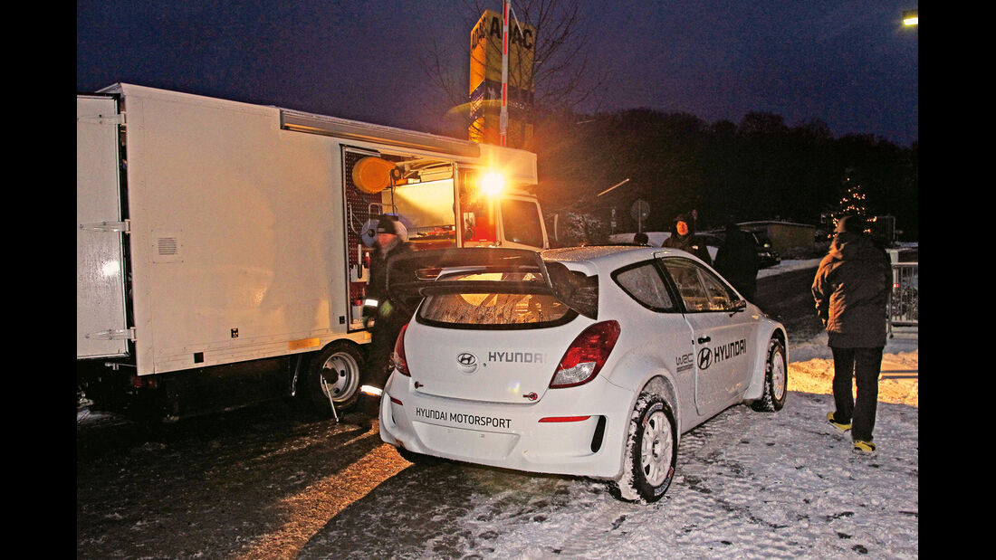 Hyundai i20 WRC, Heckansicht, Technikwagen