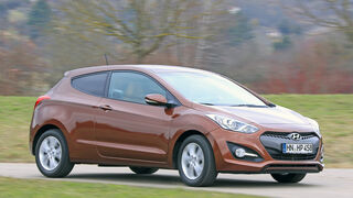 Hyundai i30 1.6 CRDi Coupé, Frontansicht