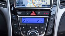 Hyundai i30 1.6 GDi, Monitor, Navi