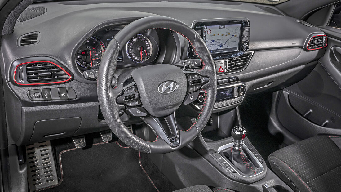 Hyundai i30 Fastback N, Interieur